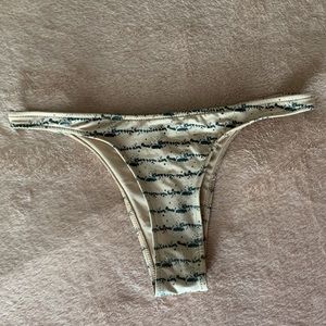 Cali Dreaming cheeky bottom